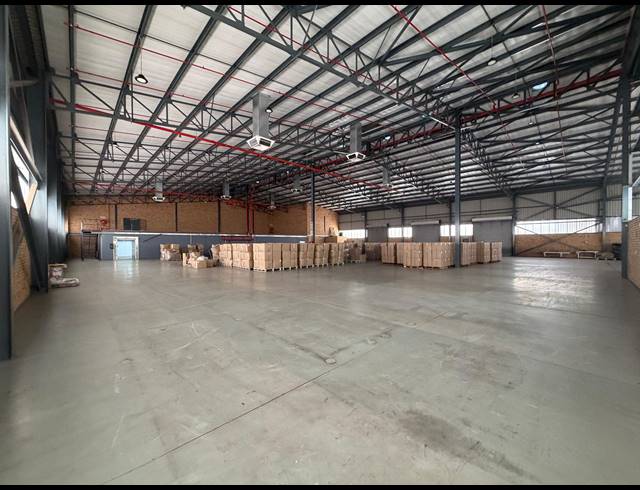 4,793M² WAREHOUSE FOR SALE IN RANDJESPARK